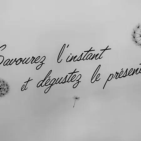 La Campagne A La Ville... Апартаменты *